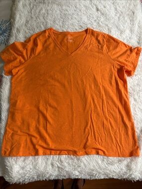 LADIES TALBOTS CLASSIC V NECK T SHIRT 2X